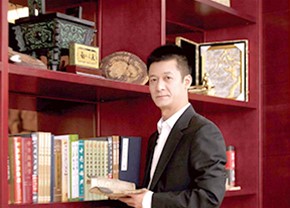 鑫華的自動(dòng)點(diǎn)膠機(jī)產(chǎn)品質(zhì)量穩(wěn)定，經(jīng)久耐用